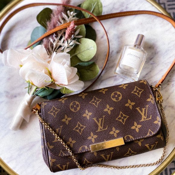 ✨ 90s/Y2K Authentic Louis Vuitton MiniClutch Shoulder Bag Monogram Favorite PM✨ - Picture 2 of 13